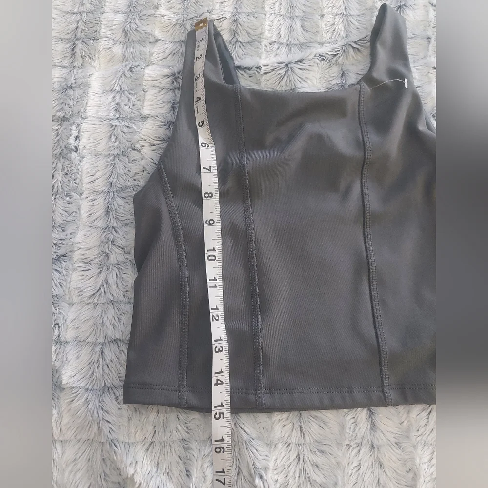 Zara cropped tank 13/14‎ greenish gray